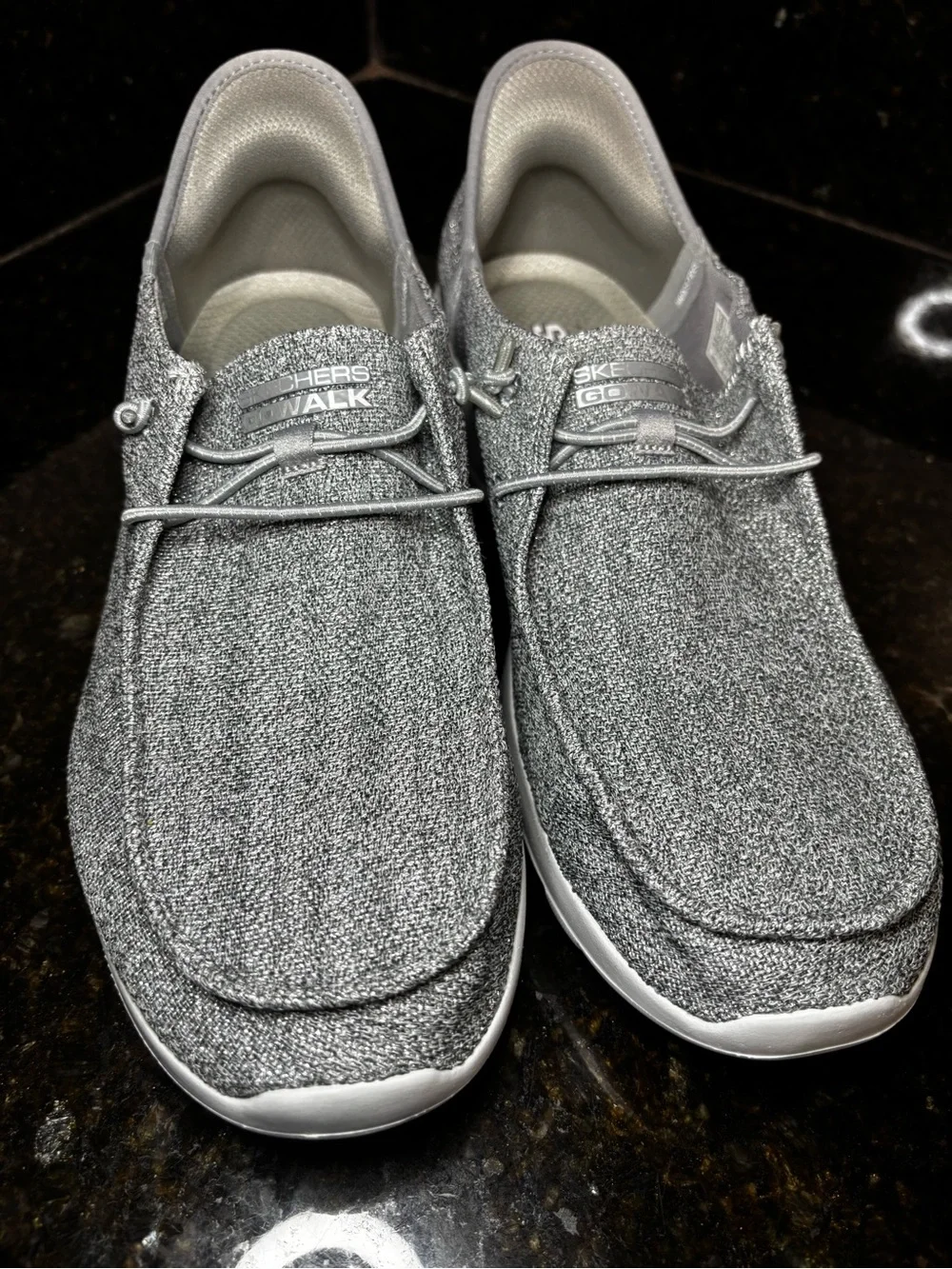 Skechers lightweight silver