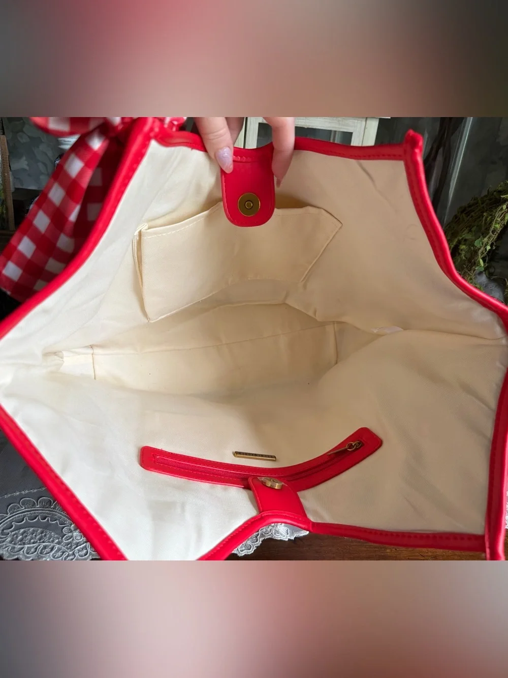 NWOT Steve Madden White & Red Cherry Embroidered Tote with Matching Wallet Set