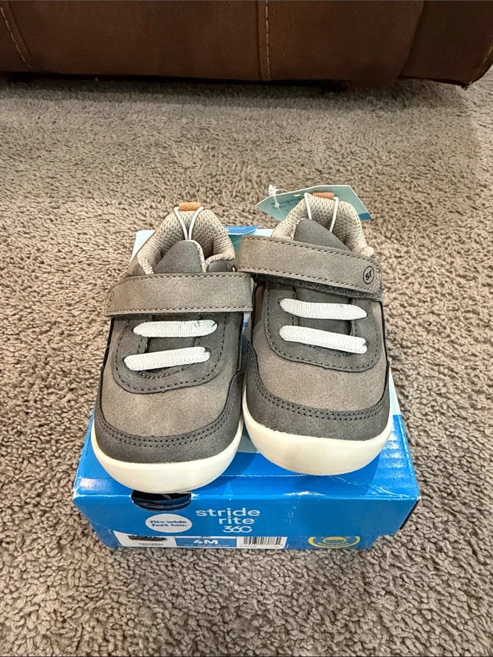 NWT. 4M. Stride Rite Gray and White Toddler Sneakers with Tan Accent