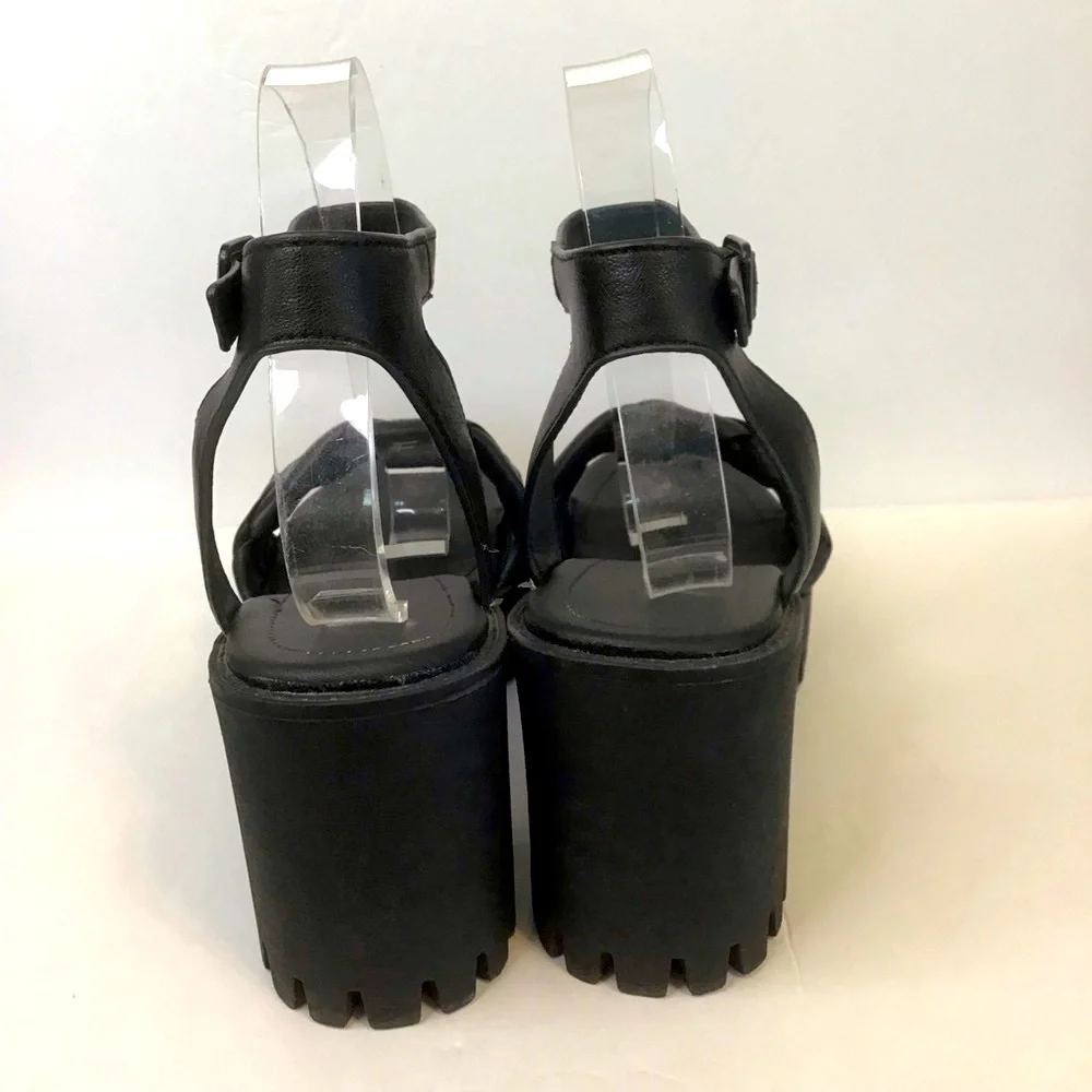 Madden Girl style sole