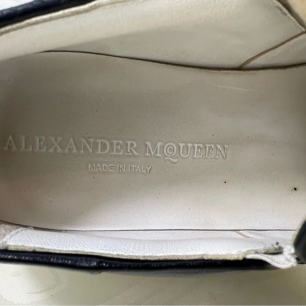 Alexander McQueen alexander mcqueen