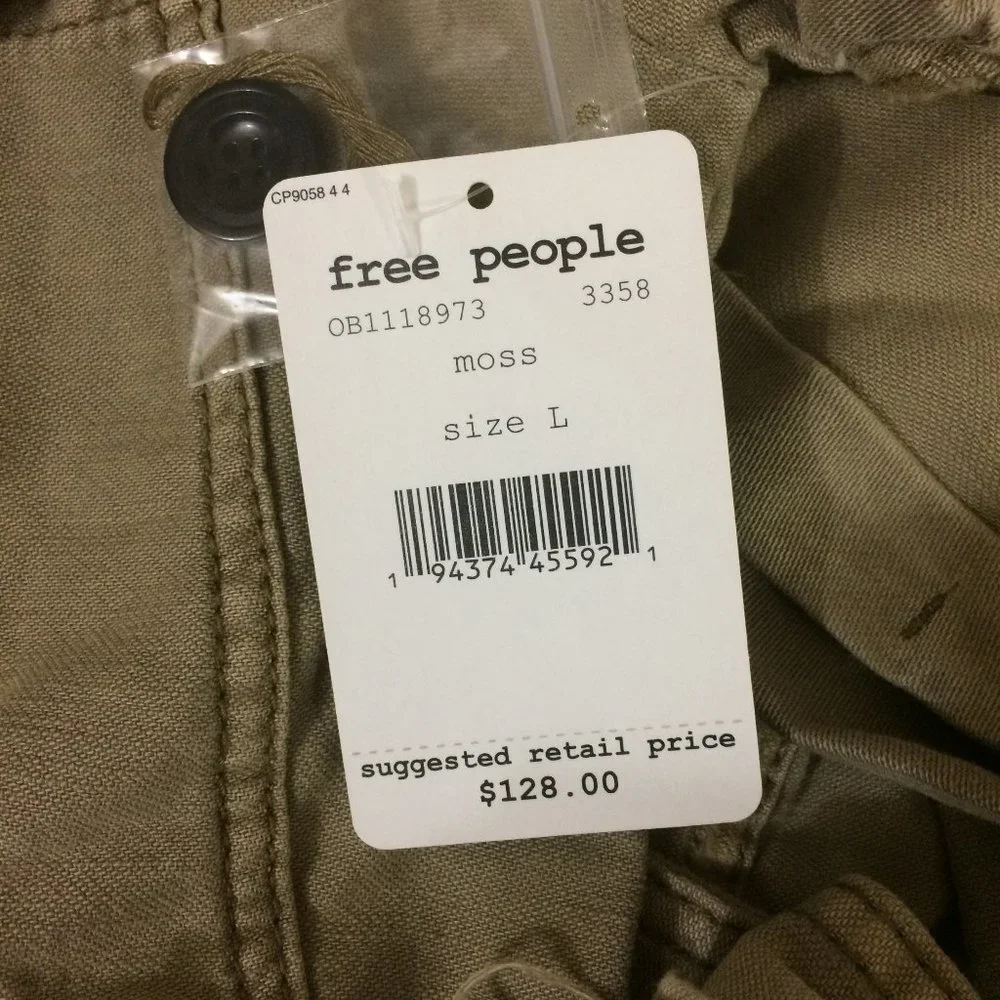 Free People buttoned cotton people