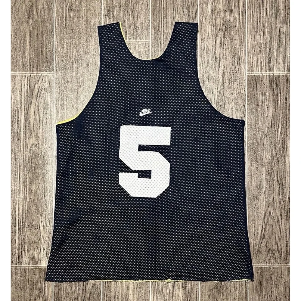 VTG Nike Michigan Basketball Jersey Mens Medium Blue Yellow Reversible #5