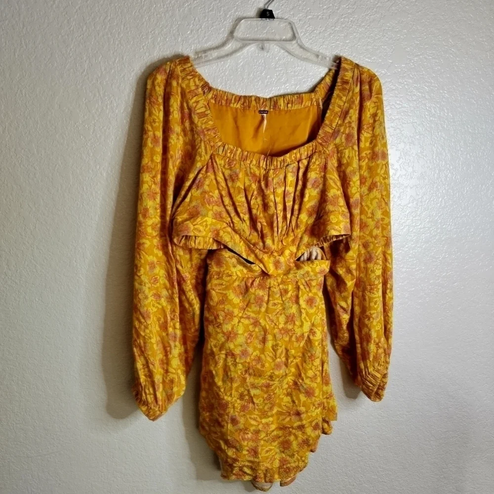 Free People owned people sz