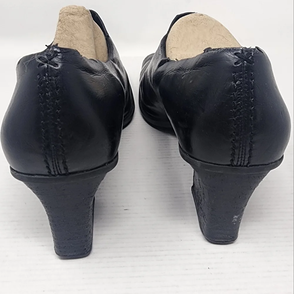 Liz Claiborne slip collectors