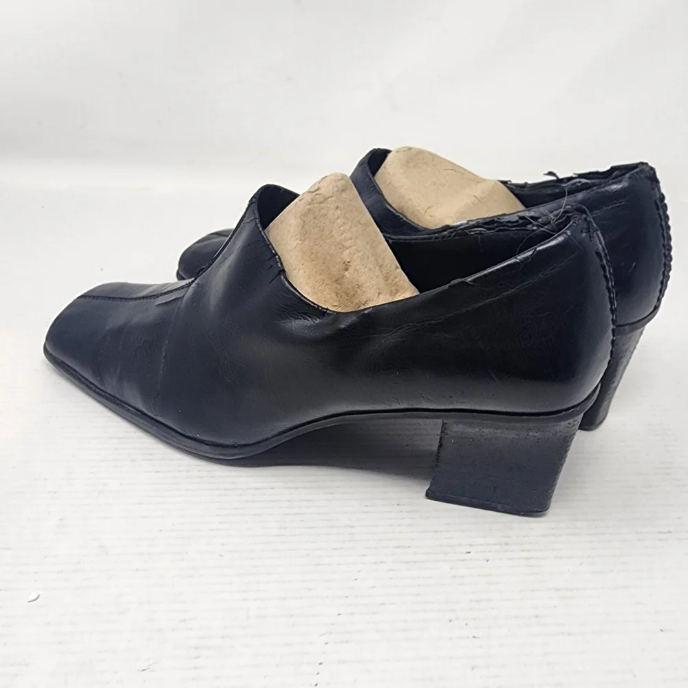 Liz Claiborne accordingly faux