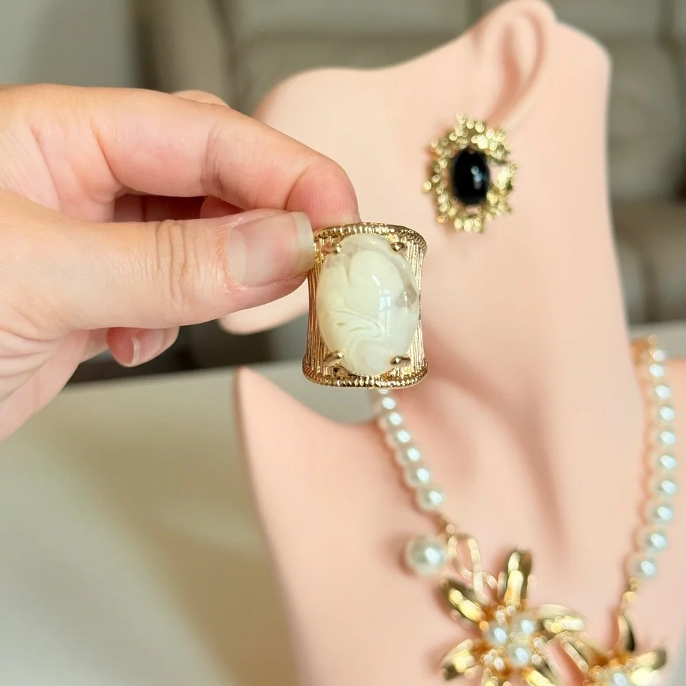 Gold-Plated White Cameo Statement Ring