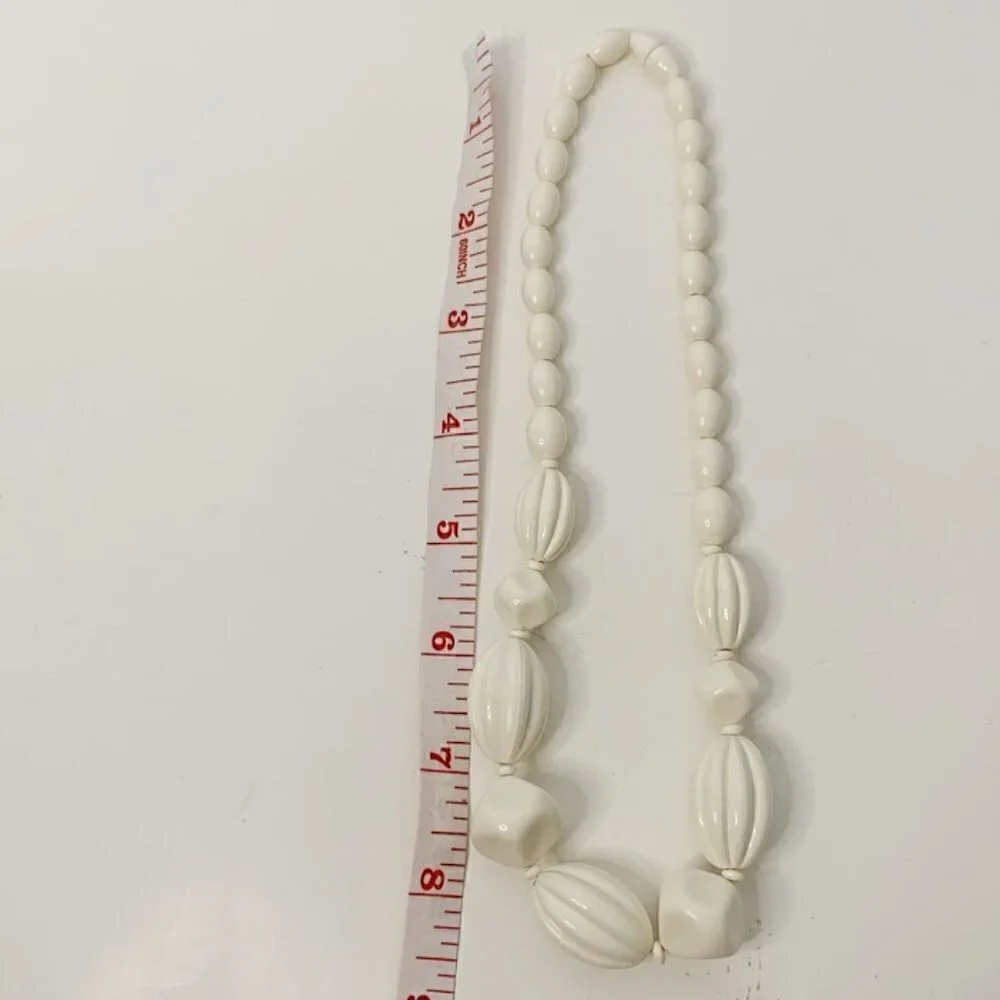 N/A vintage choker