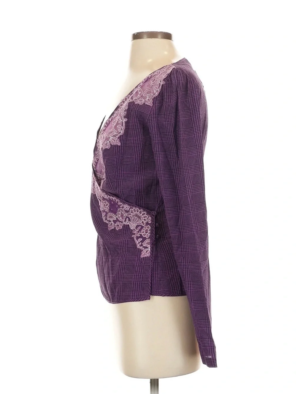La Perla traditional prince