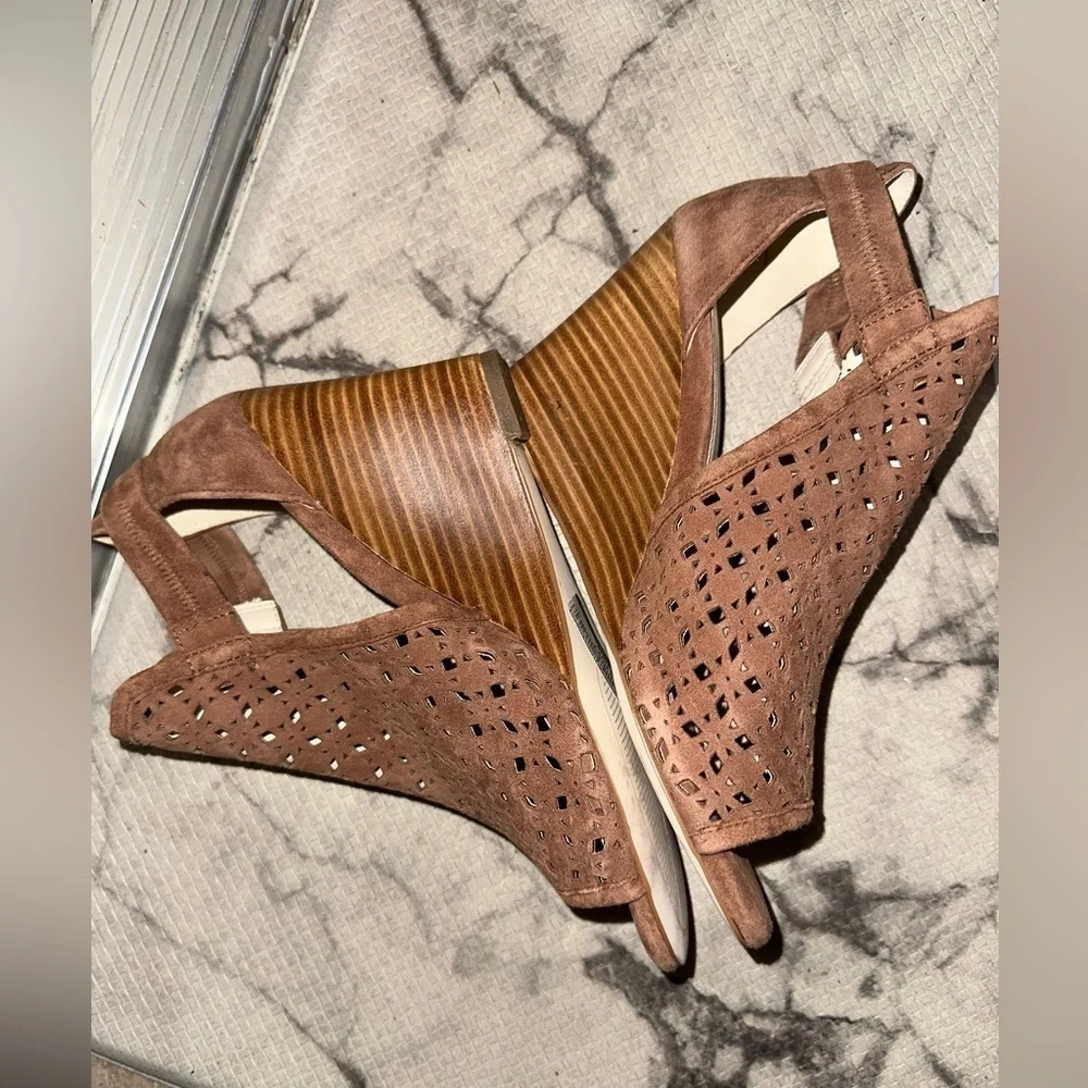 Cole Hann suede leather brown wedge peep toe heel contemporary 7B