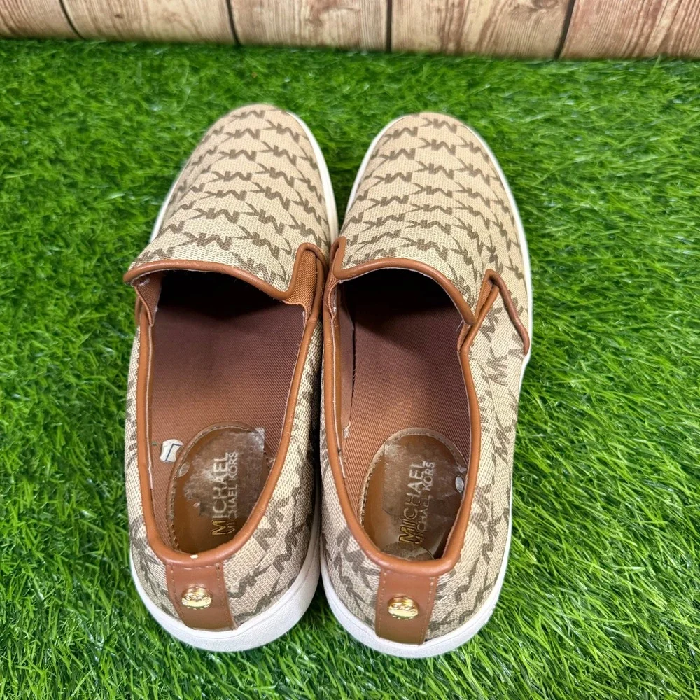 Michael Kors Keaton Slip On Sneakers Womens Size 8 Brown Logo Monogram Casual