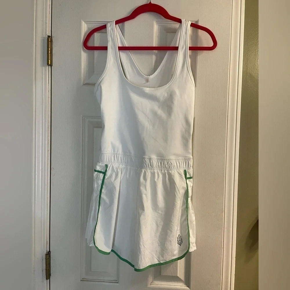 Free People Easy Tiger Shortsie Medium NWT