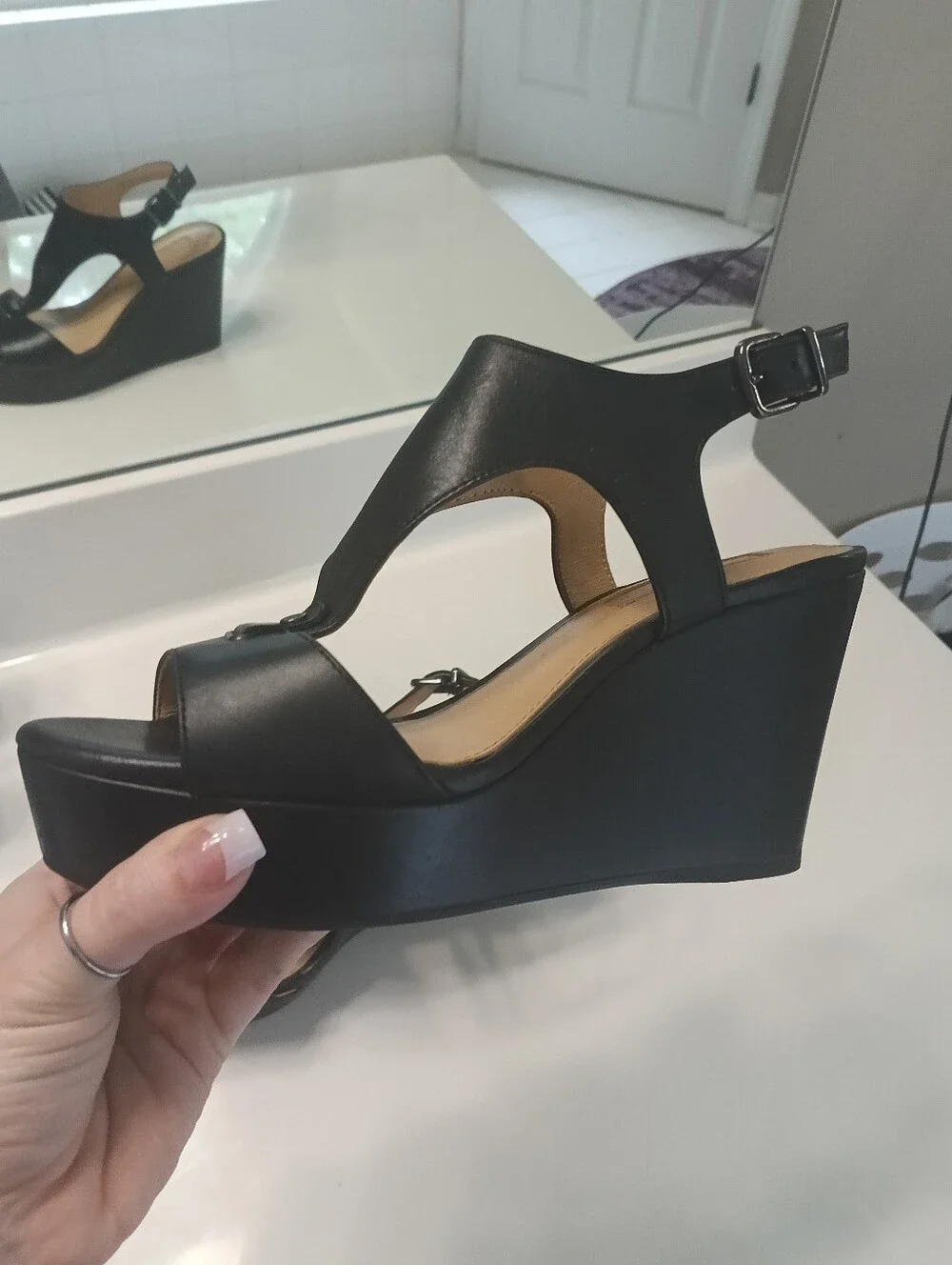 Antonio Melani Black Leather Platform Wedge Sandals Size 6.5 Ankle Strap