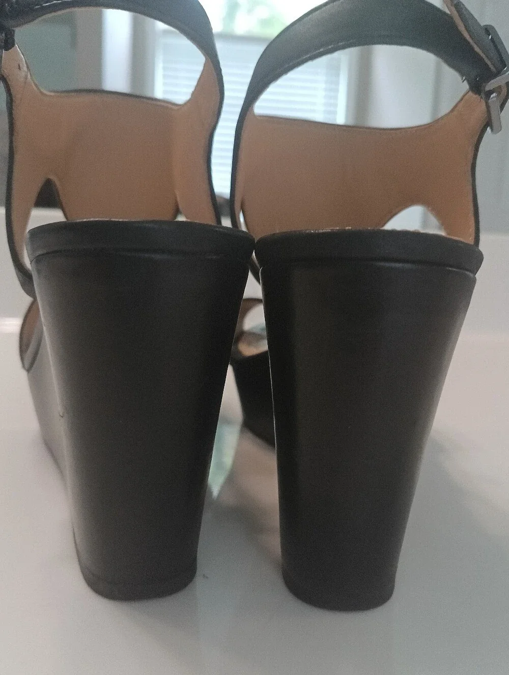 Antonio Melani Black Leather Platform Wedge Sandals Size 6.5 Ankle Strap