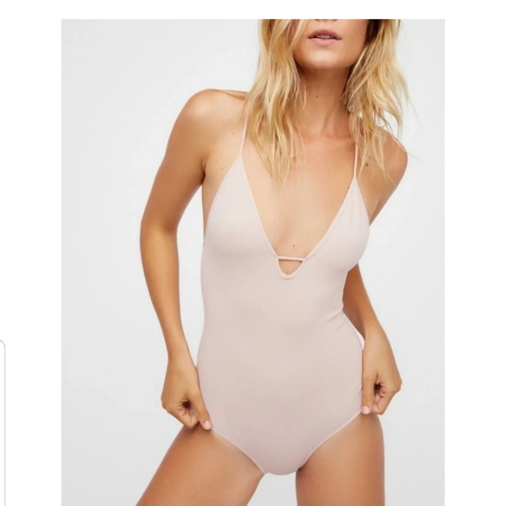 Free People Intimately Move Along Beige Ribbed Bodysuit Size XSmall/Small
