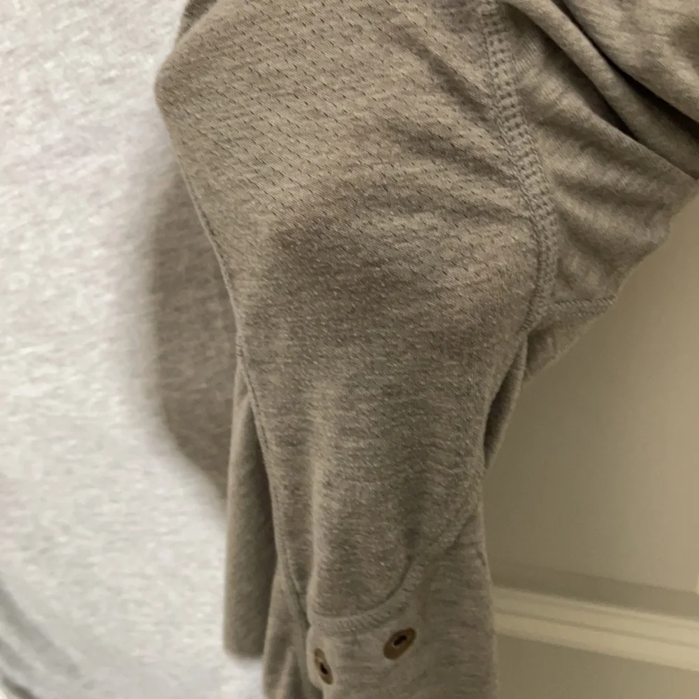 Nike note swoosh