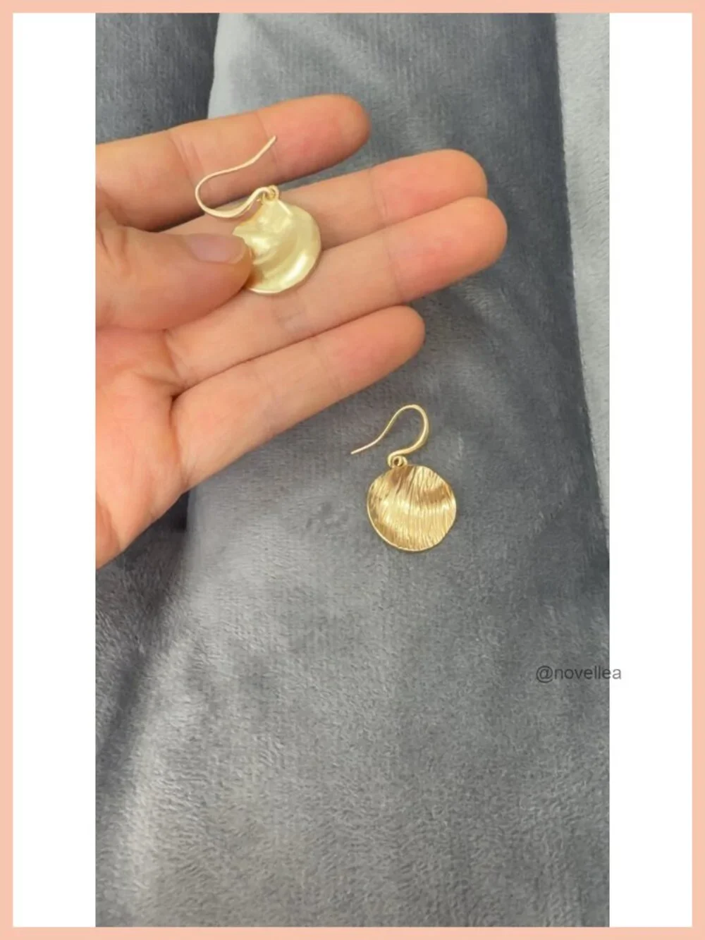 N/A these gold