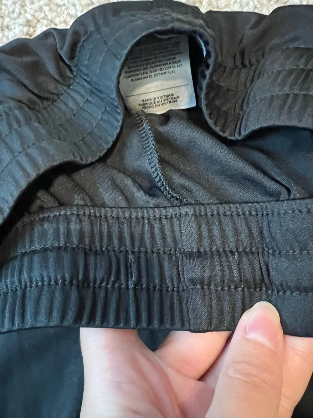 ⚫️ADIDAS: Boy size M, regular fit logo athletic shorts w/pockets, preowned⚫️