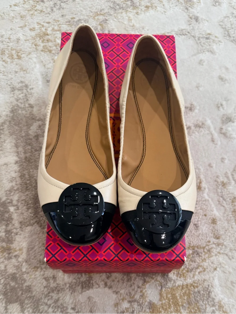 Tory Burch Two-Tone Cream Leather Ballet Flats with Black Patent Cap Toe
