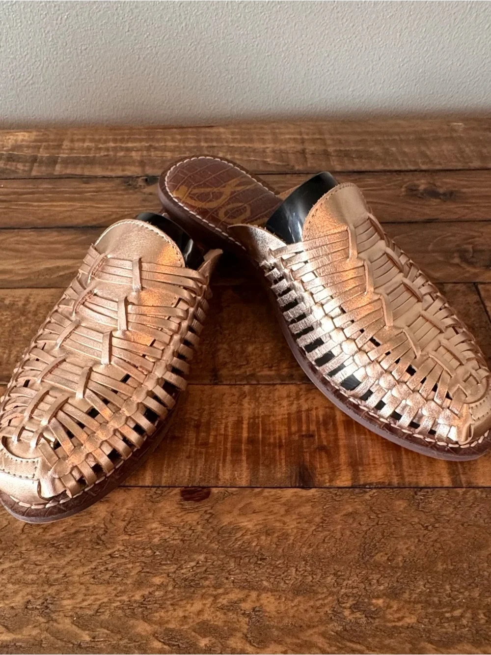 Sam Edelman Keelyn Women’s Leather Woven Slide Mules in Blush Gold Metallic
