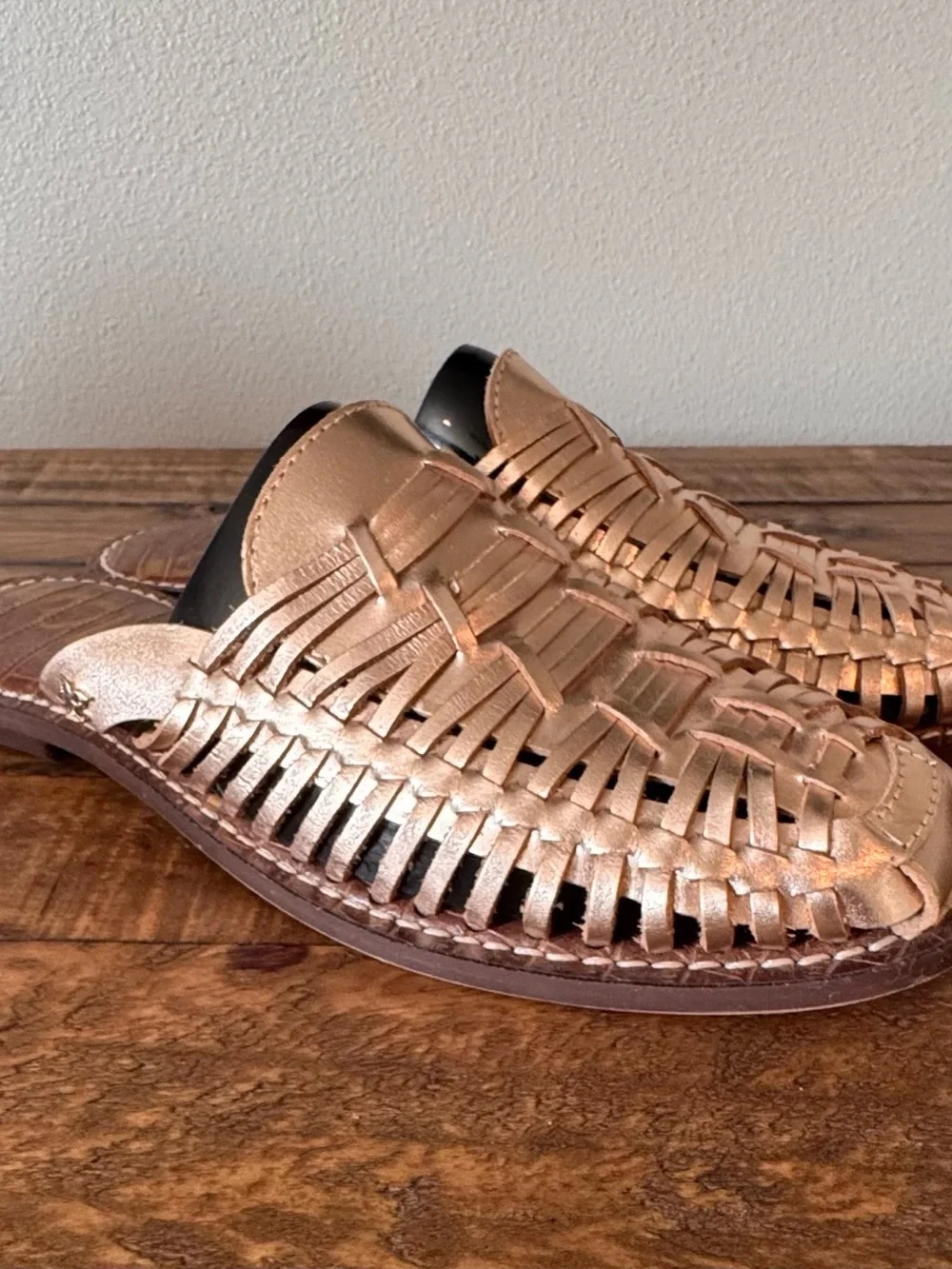 Sam Edelman stylish woven