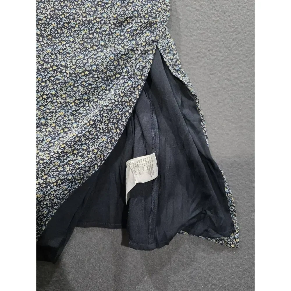 Abercrombie & Fitch light ruffled summer