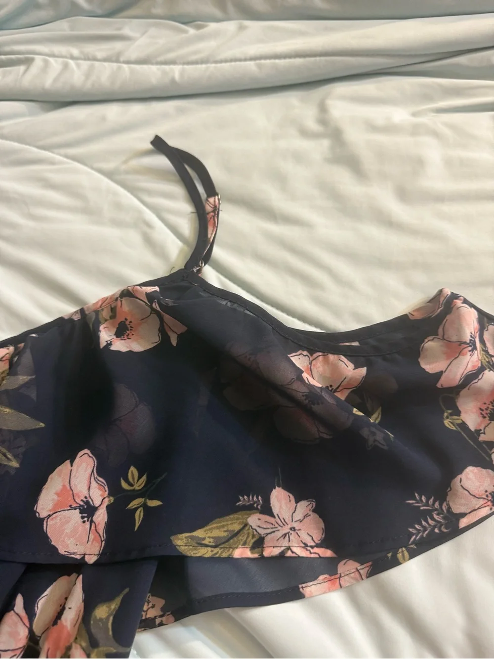 Abercrombie & Fitch silhouette waste