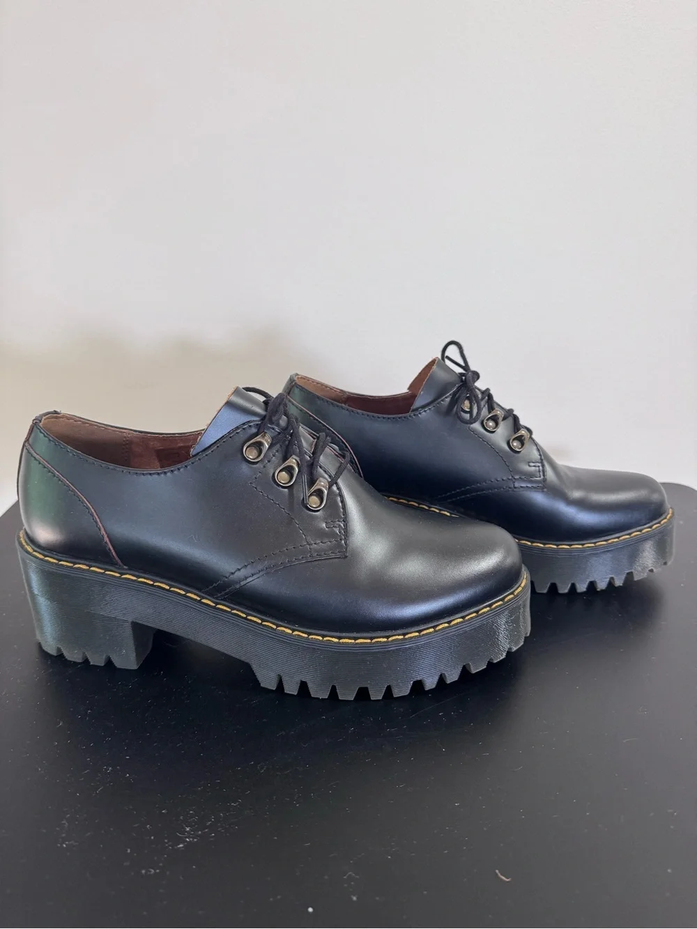 Dr. Martens classic black
