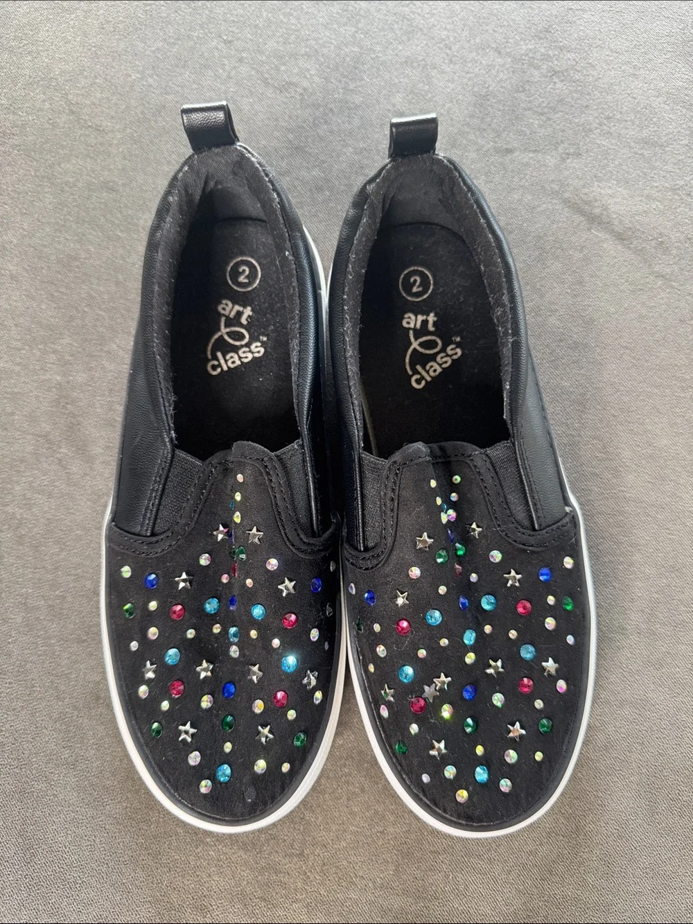 Girls art class Black Slip-On Sneakers Multicolor Gem and Star Accents Size 2