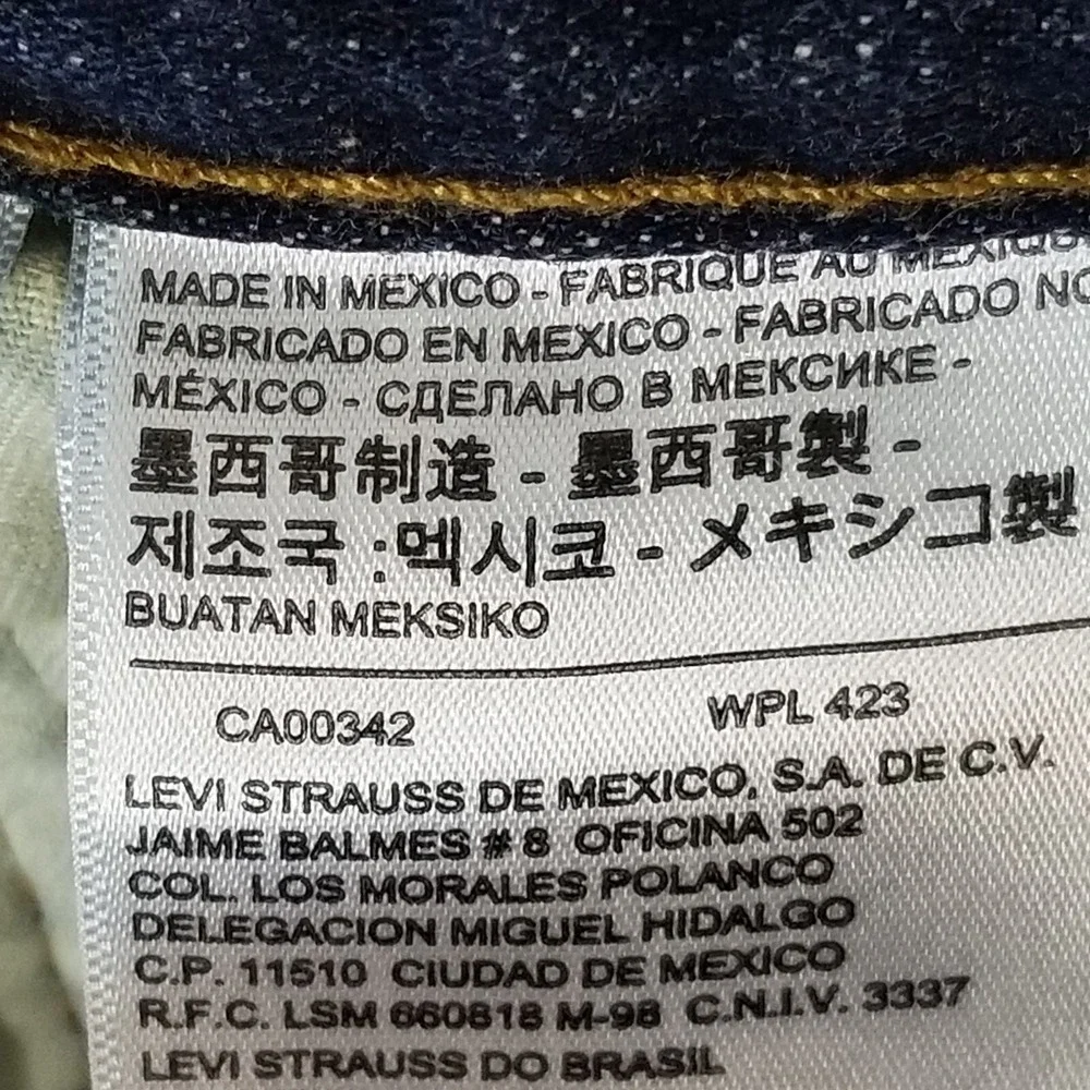 Levis good used