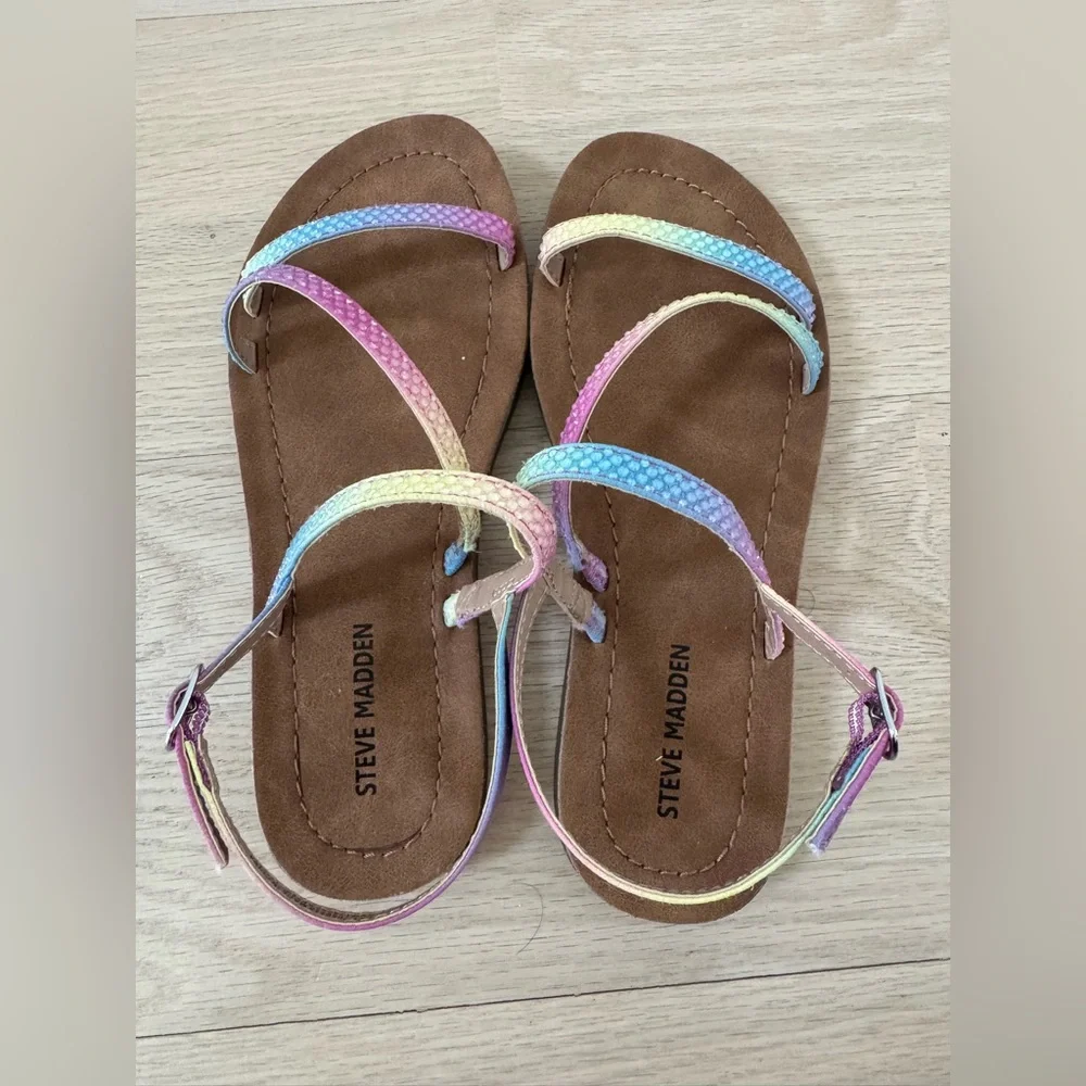 Steve Madden new without