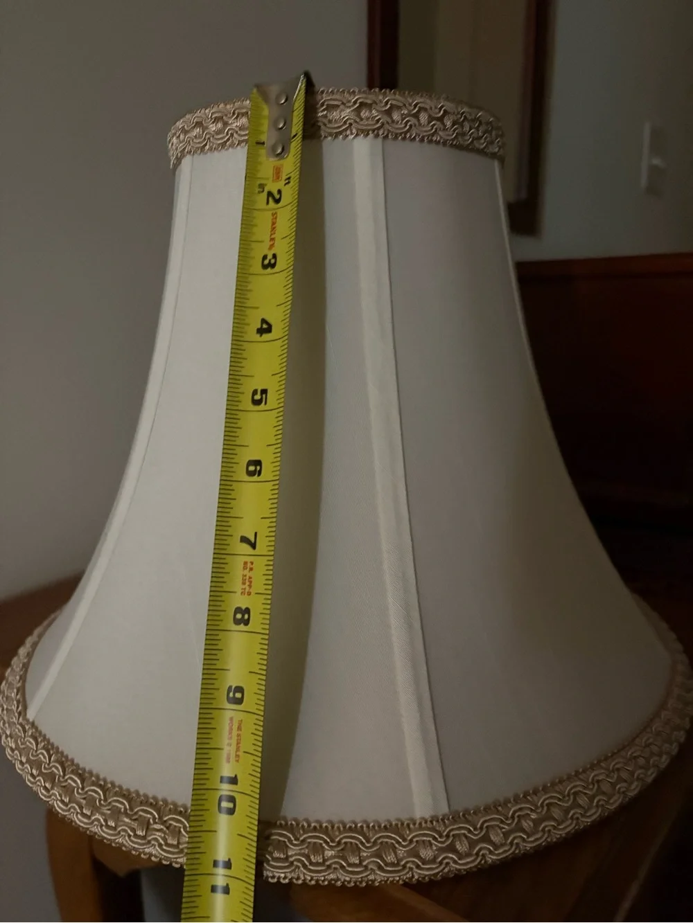 N/A elegant off