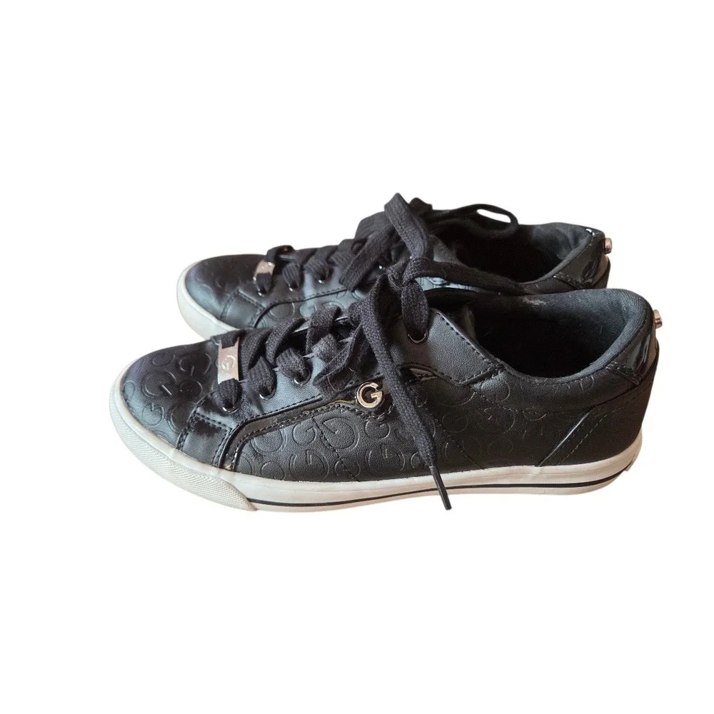 Guess‎ GBG Los Angeles Black Logo Embossed Lace-Up Sneakers Women's 7.5
