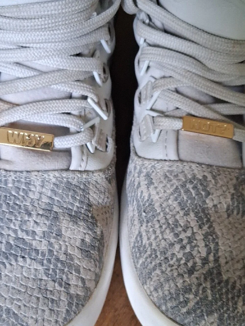 Jordan High Top Sneakers in Light Gray with Snake-Texture Toe