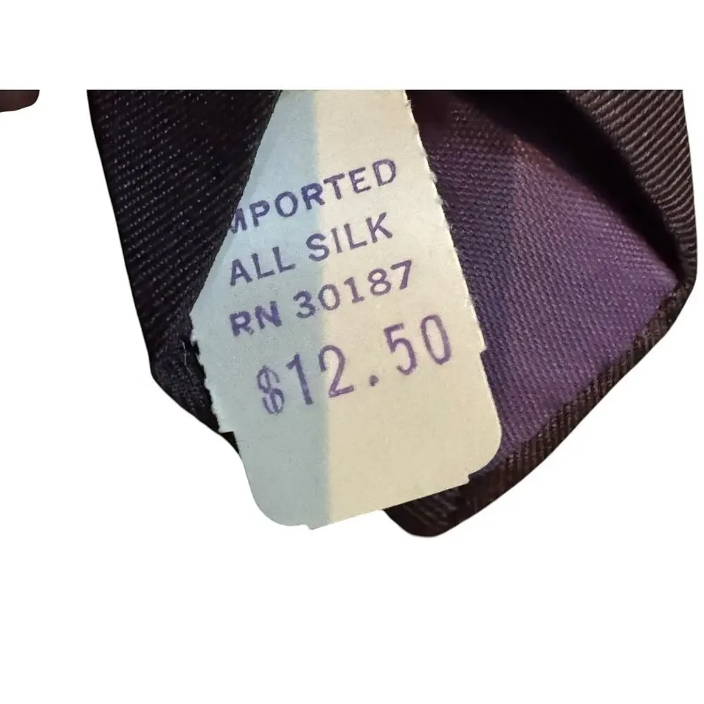 Thanksgiving Tie new tags