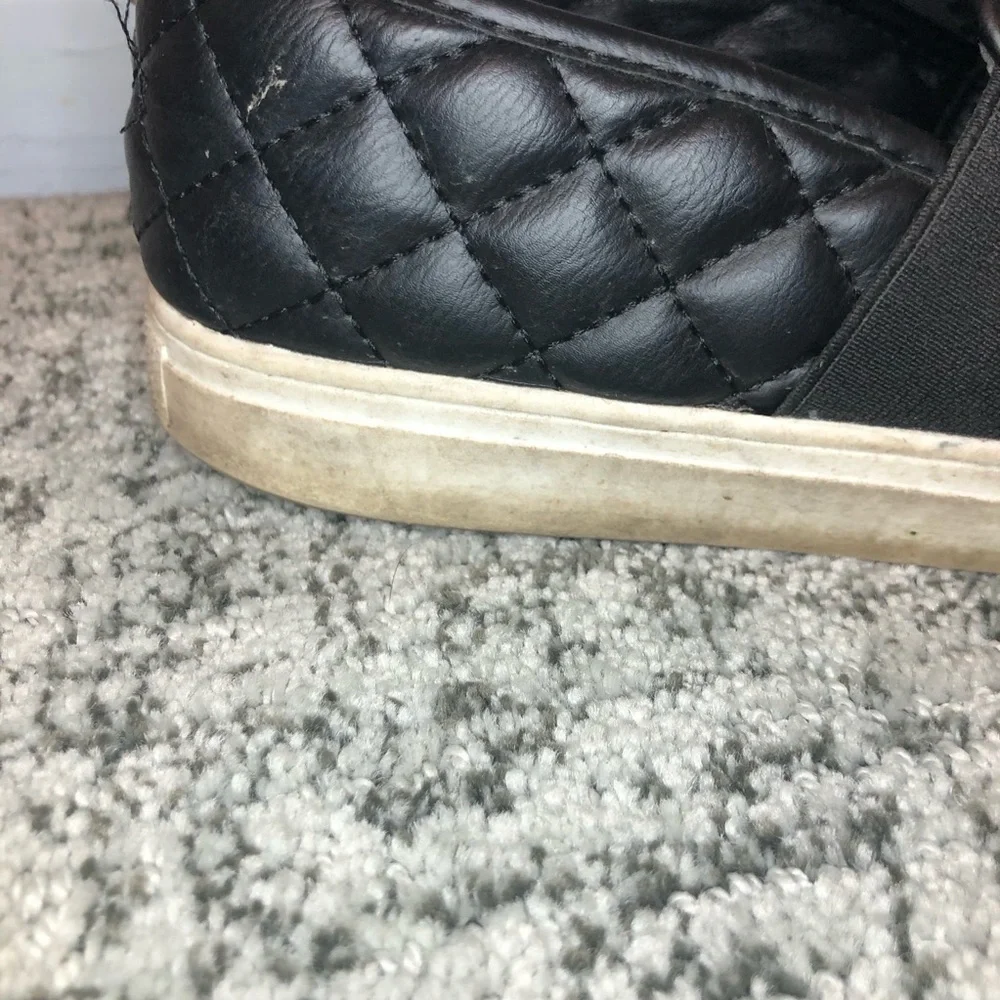 Steve Madden steve madden