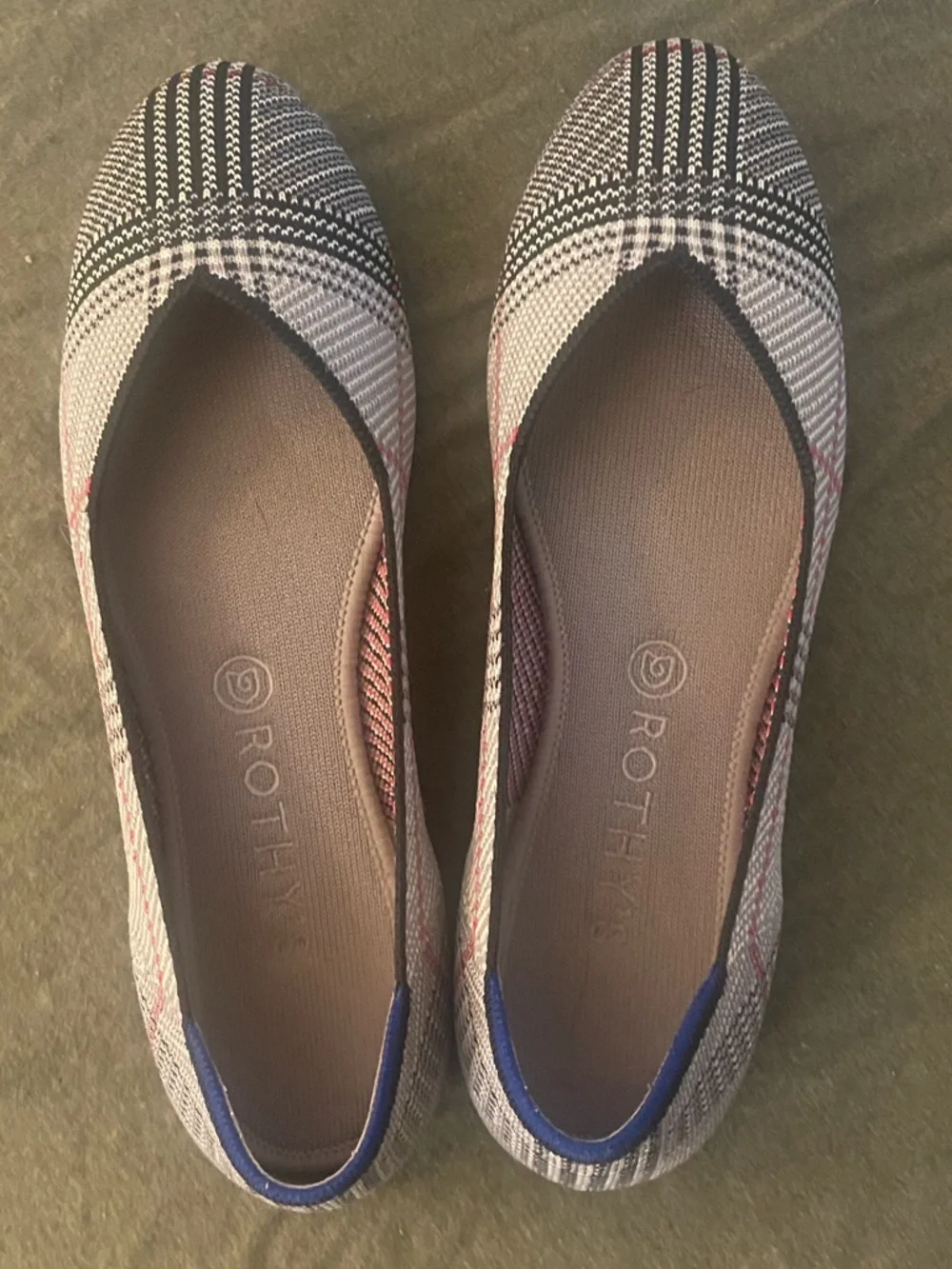 Rothys low flats