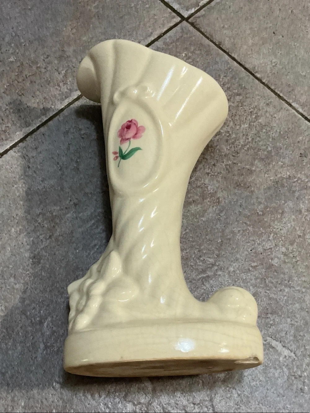 Shawnee Pottery this cream