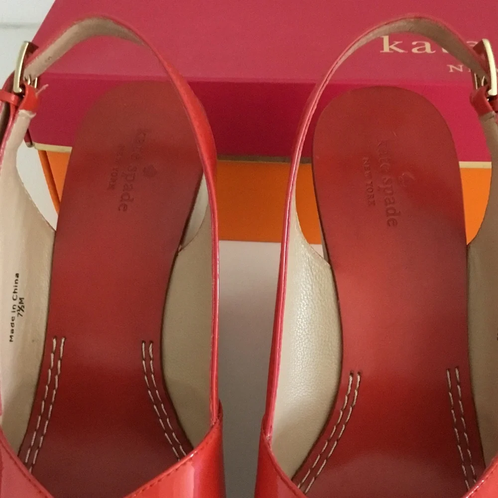 kate spade patent crisscross