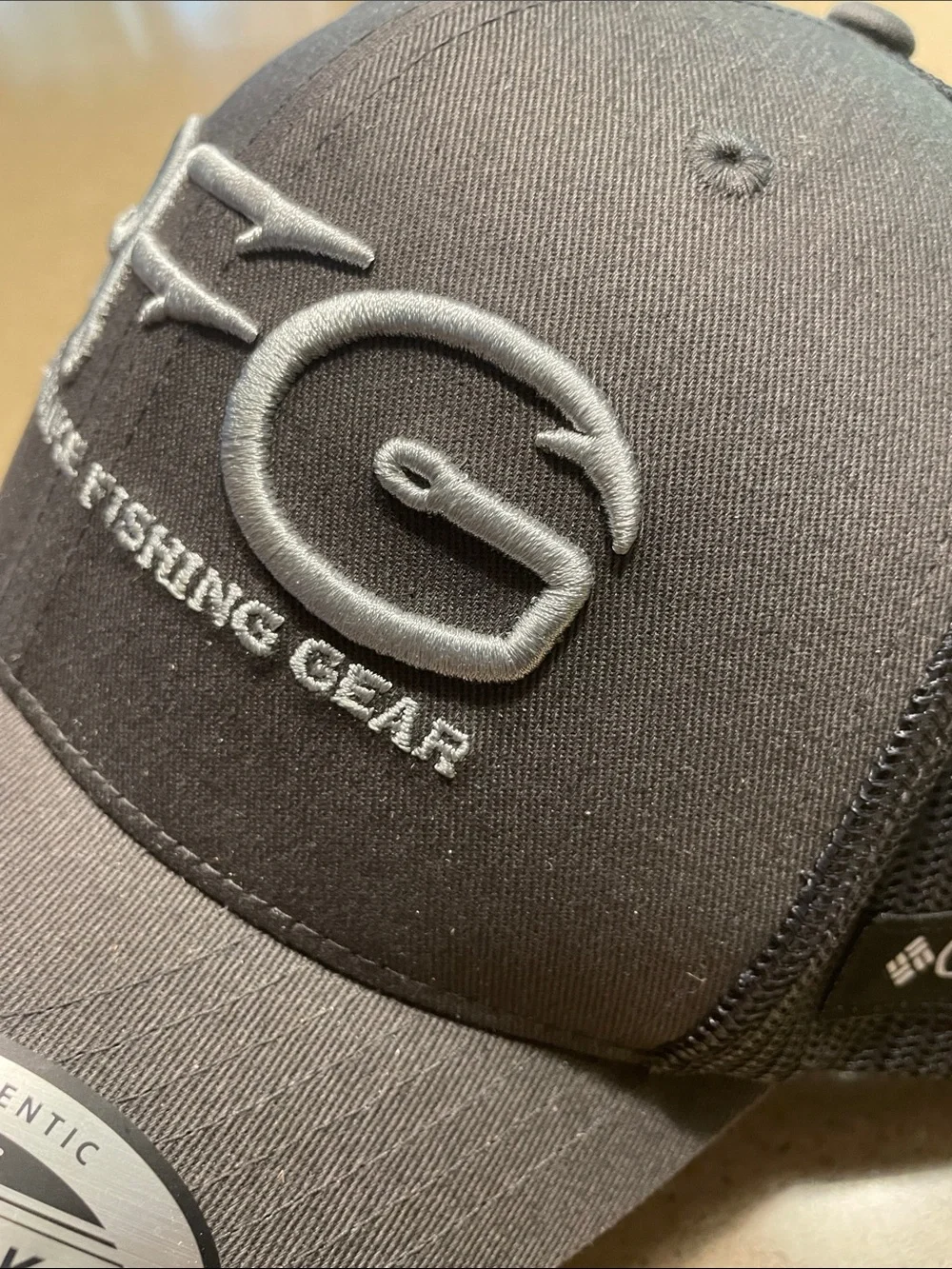 Columbia PFG Black, Gray Mesh Snapback Hat with Silver Embroidery