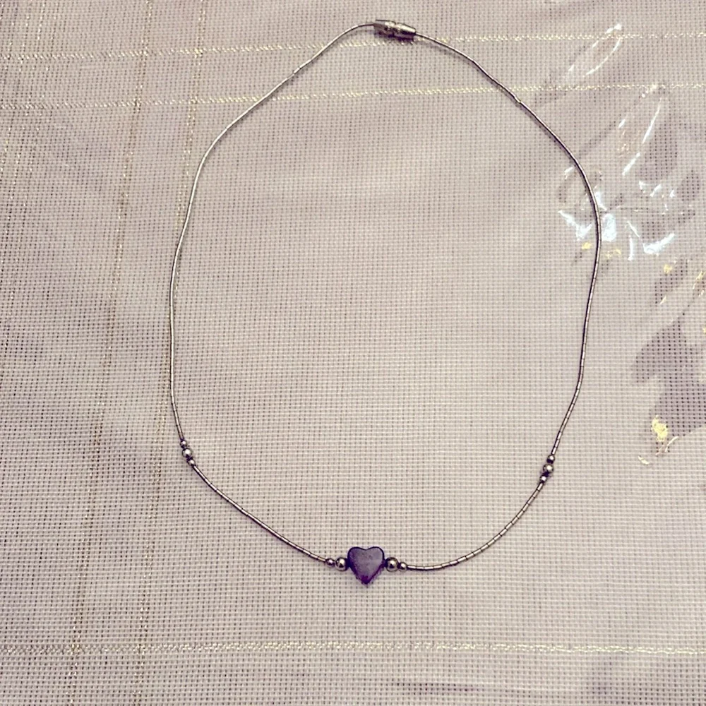 Vintage 14” liquid silver necklace w/1/4” Amethyst Heart + Sterling Silver Beads