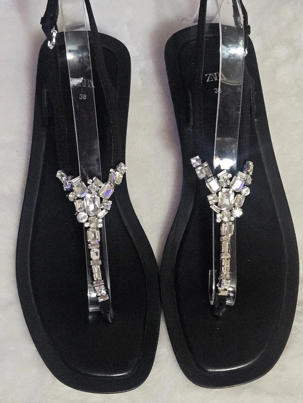 Zara sleek black