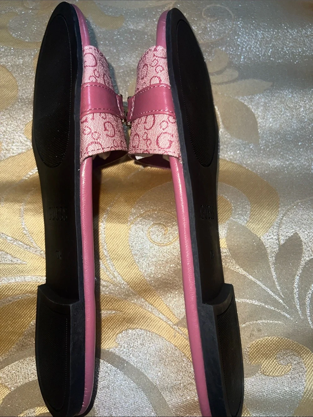 Guess new without