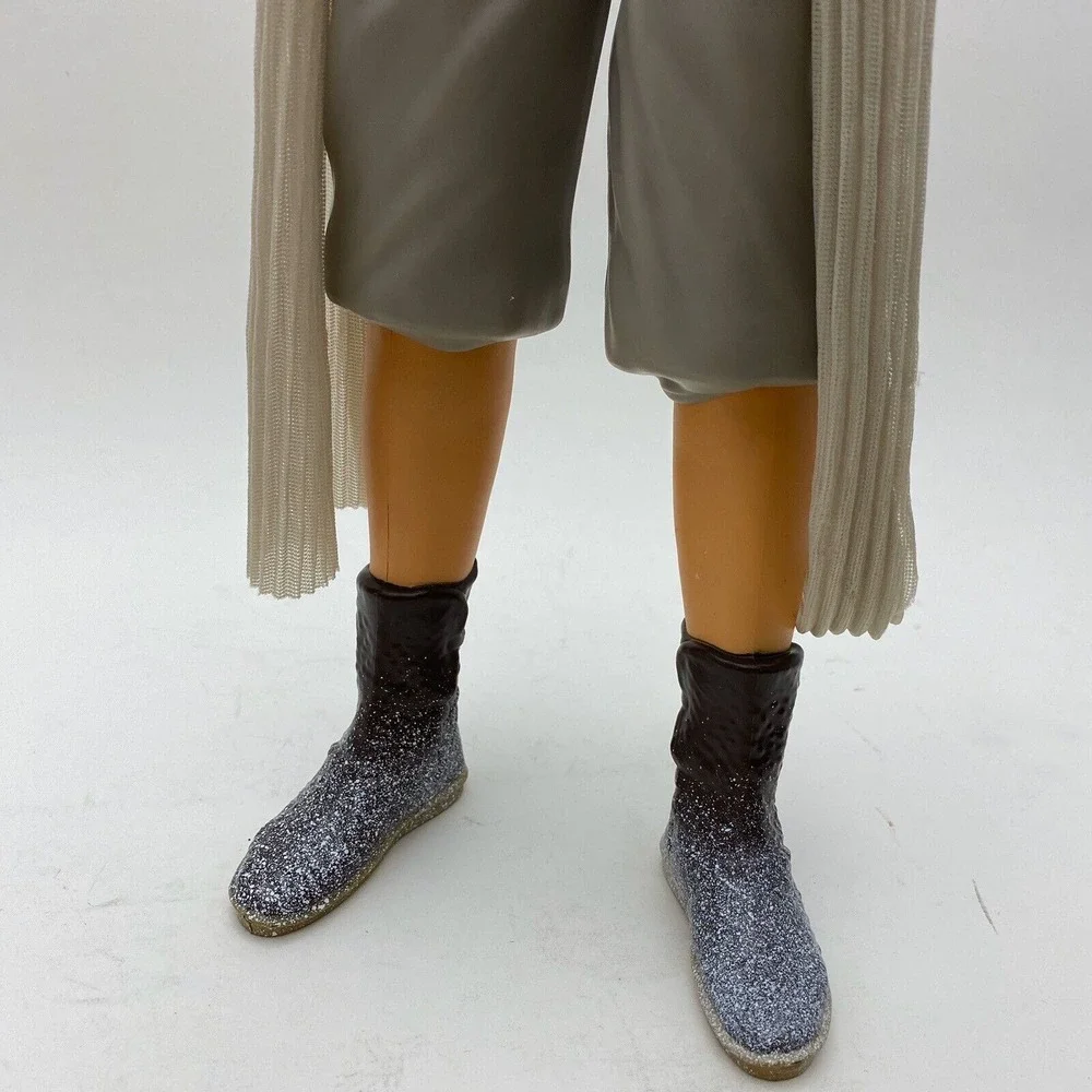 Jakks Pacific 18 inch