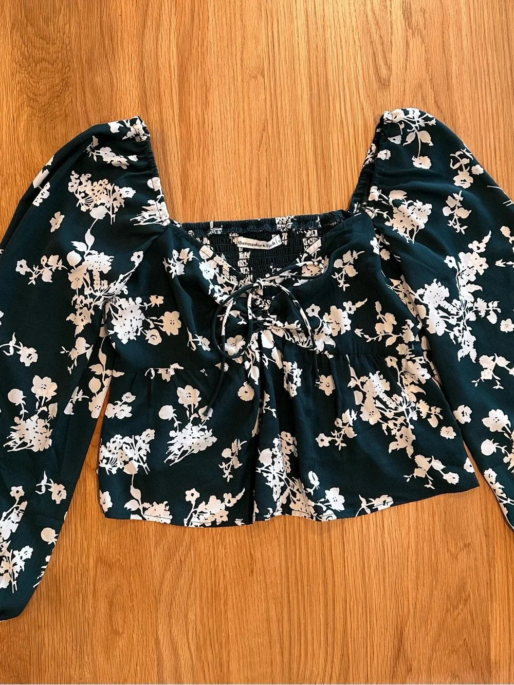 Abercrombie & Fitch blouse soft easy