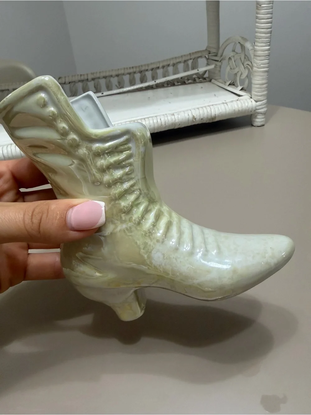 Vintage Classic Women's Victorian-Style Ankle Boot - Pale Green