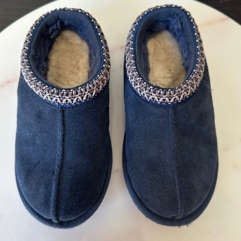 UGG tasman ii