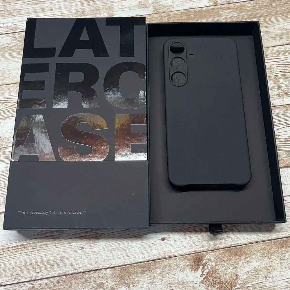 Latercase Midnight For Samsung Galaxy S24 Impossibly Thin Phone‎ Case Open Box