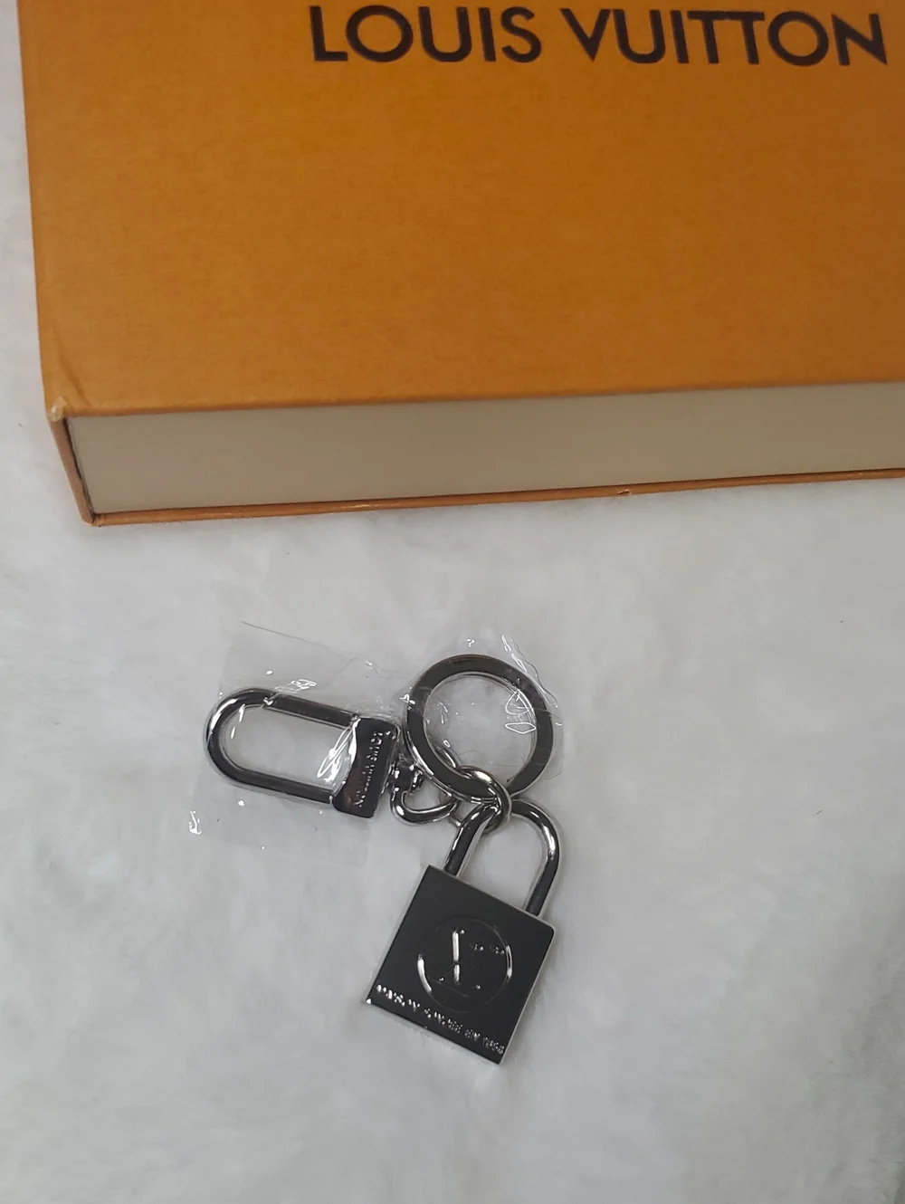 Coach inspir@d *padlock