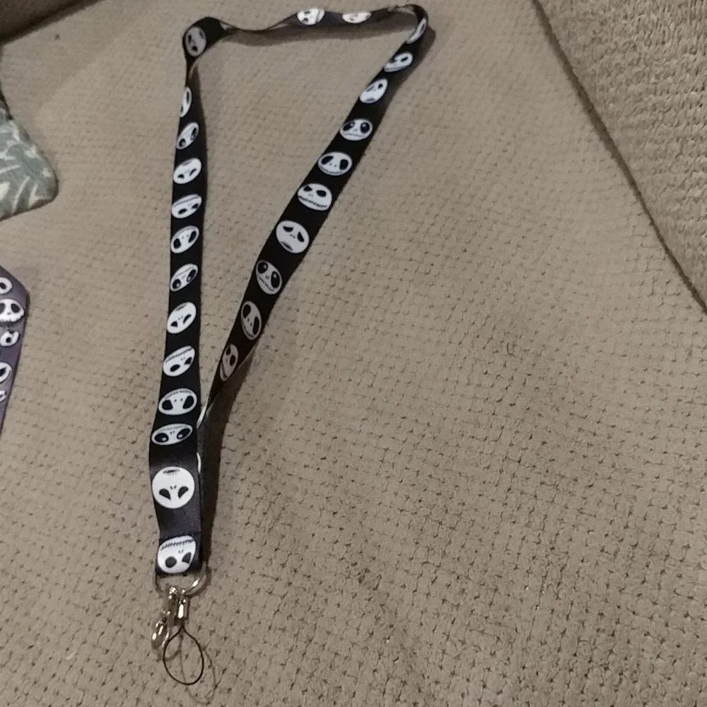 ❤️10/$13 New nightmare before Christmas lanyard halloween